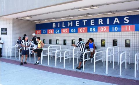 Carioca: Prefeitura do Rio pode custear ingressos mais baratos no estadual 2 0002050055127 img