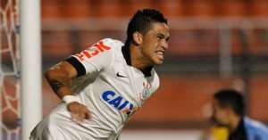 Paulistão: Luciano celebra gols em amistoso e 'cartão de visitas' a Tite
