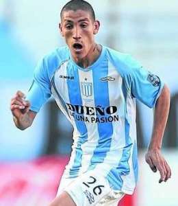São Paulo se aproxima de acerto com Centurión, volante campeão no Racing