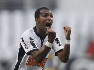 Richarlyson abandona equipe de vôlei de Taquarituba e deve ir para a Chapecoense