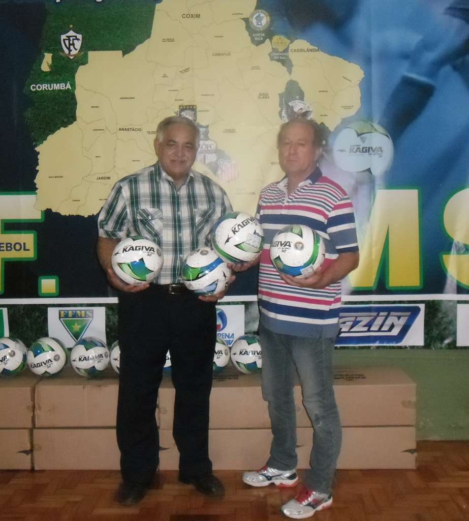 Kagiva entrega primeira leva de bolas à Federação Sul-Mato-grossense 