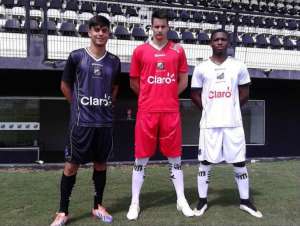 BRAGANTINO: Clube apresenta nova camisa para temporada 2015
