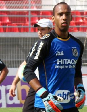 Reynaldo será o goleiro titular da Ponte Preta neste domingo