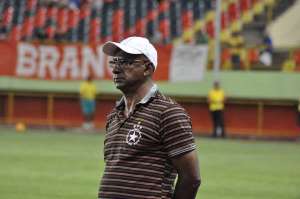 Zezito pede Rio Branco centrado diante de caldeirão e quer uma boa estreia na Copa Verde