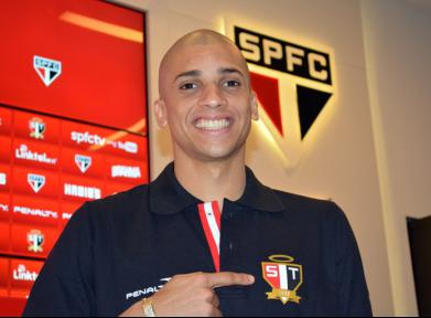 São Paulo anuncia oficialmente a contratação por empréstimo do zagueiro Dória 2 0002050057627 img