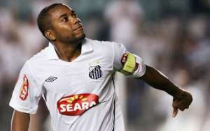 Paulistão: Robinho reduz salário e deve permanecer mais tempo no Santos