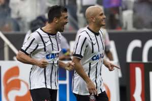 PAULISTÃO: Corinthians vence com 