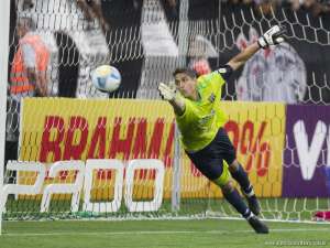 Federação afasta árbitro que favoreceu Corinthians em jogo do Paulistão