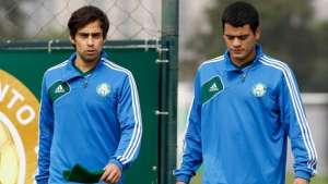 Palmeiras empresta Mendieta e fica com só 16 atletas do ano passado