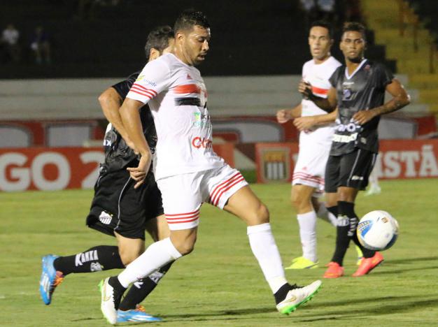 Botafogo 1 x 0 Bragantino - Tricolor vence em casa com gol de ex-corintiano André Santos e deixa o Bragantino em crise 2 0002050060591 img