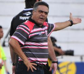 Vagner Benazzi: experiência em acesso e contra descenso