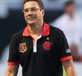 Luxemburgo lamentou gol no final, mas elogiou a garra do Brasil de Pelotas