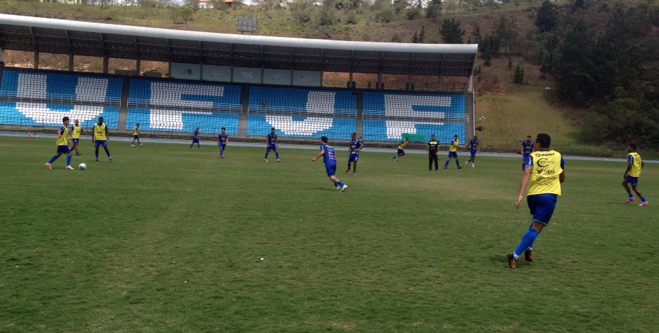 Tupi treina com modificações no time titular antes de encarar o Alecrim
