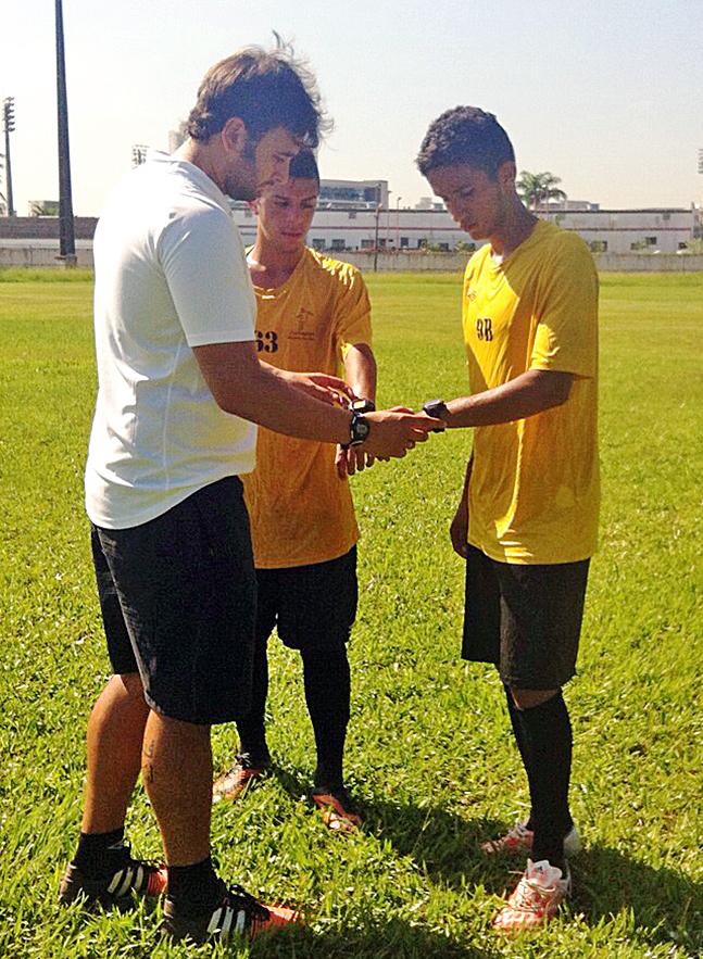Portuguesa Santista aposta em tecnologia no treino físicos dos jogadores