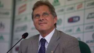 Mau tempo atrapalha e Palmeiras decide completar viagem em ônibus