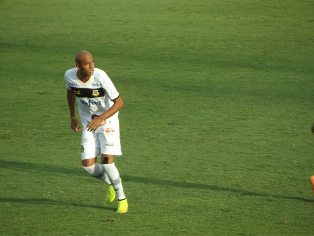 Alex Silva não é mais jogador do São Bernardo