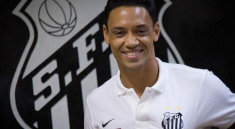 Ricardo Oliveira marcou dois gols e agora tem três pelo Santos no Paulistão