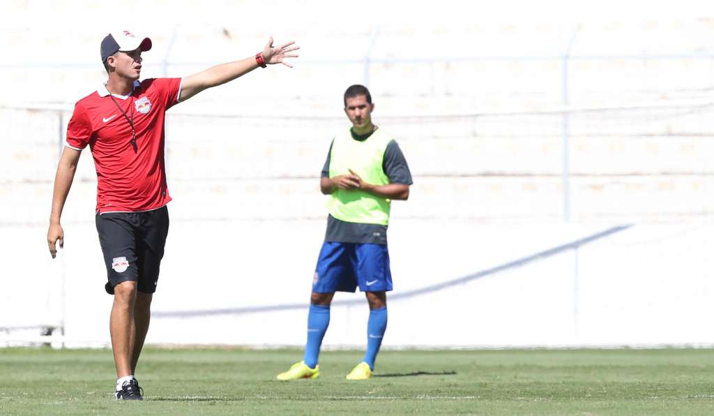 Fabiano Eller está suspenso contra o Rio Claro