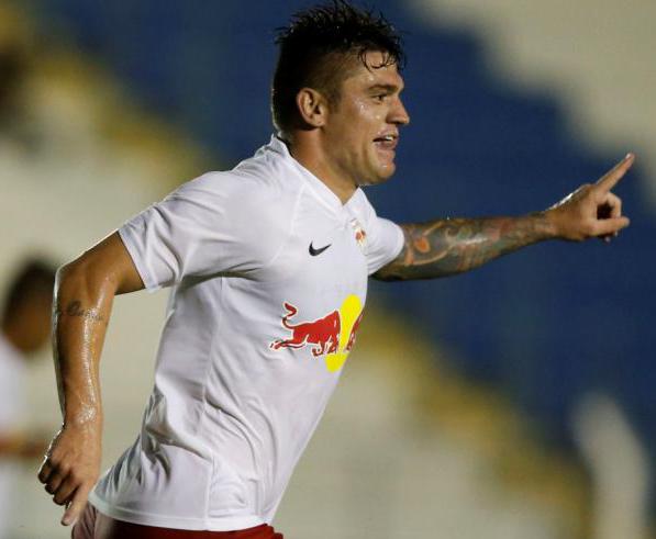 Jocinei correu muito e foi premiado com gol da vitória do Red Bull sobre o Rio Claro