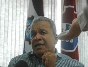 Hélio dos Anjos chega ao Caxias 