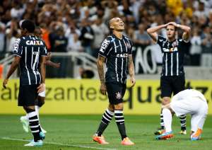 Brasileiro tem tabela desmembrada até 10ª rodada e terá sábado com 3 jogos às 22h