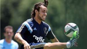 Palmeiras faz proposta 