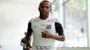 Paulistão: Recuperados, Caju e Chiquinho estão perto de retorno ao time do Santos