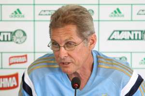 Paulistão: 'Gabriel Jesus tem de galgar espaços', diz Oswaldo de Oliveira