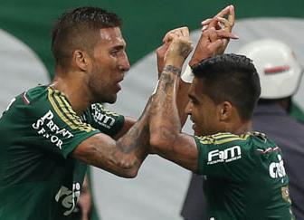 Ronaldo Marques agradece companheiros pelos dois gols no Palmeiras