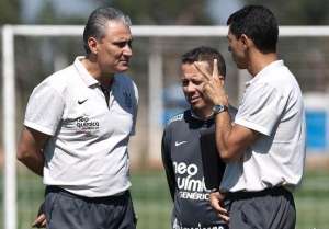 Paulistão: Tite esboça Corinthians com reservas para duelo contra Bragantino