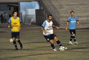 Copa do Brasil: Braian Rodríguez treina e deve atuar pelo Grêmio nesta quarta