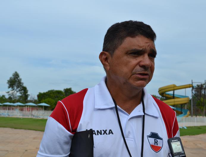 Flávio Araújo aposta na base do Ríver