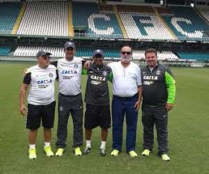 Carlos Alberto Dias faz estágio no Coritiba e aguarda propostas