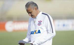 Paulistão: 'Tite europeu' explica o sucesso do Corinthians no início da temporada