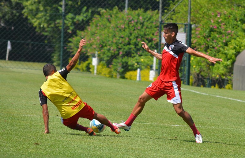 Centurión faltou em treino, mas vai a campo no São Paulo