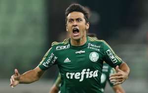 Paulistão: Robinho assume artilharia do Palmeiras e aproveita boa fase