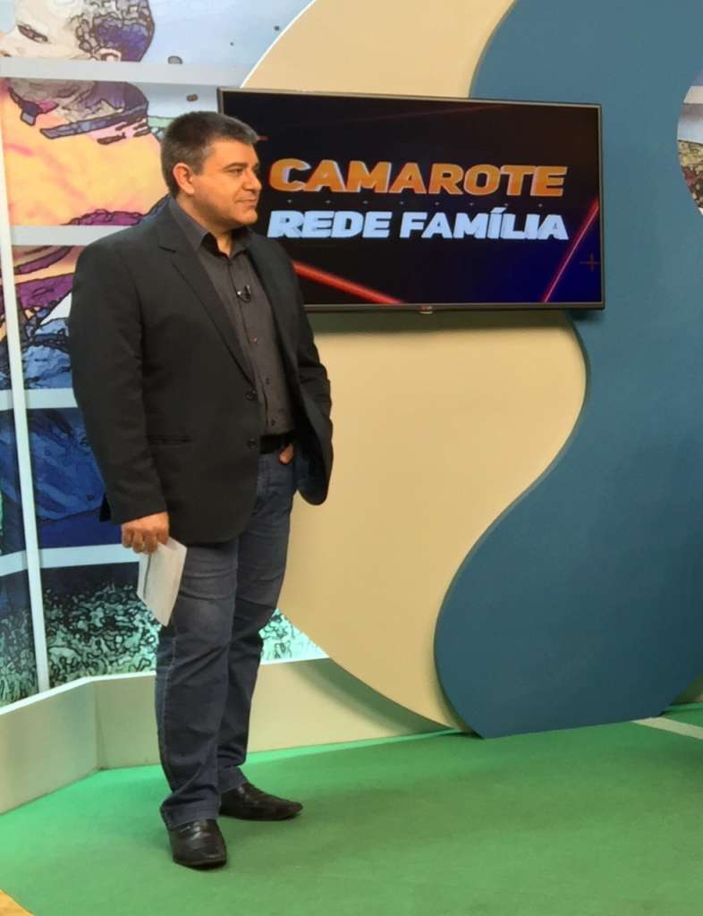 Guina Paiva comandou com maestria do Camarote da Rede Família
