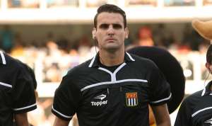 Paulistão: FPF divulga árbitros das quartas de final. Confira no FI!