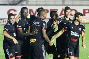 Paulistão: Técnico do Botafogo faz mistério na escalação para enfrentar o Palmeiras