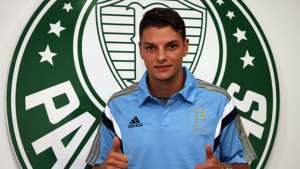 Paulistão: Palmeiras inscreve volante Andrei Girotto  e mais três