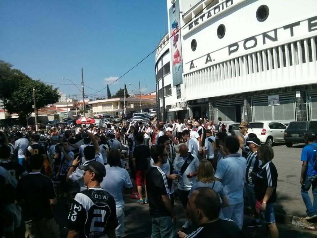 Caravana da Ponte preparada para sair rumo à São Paulo