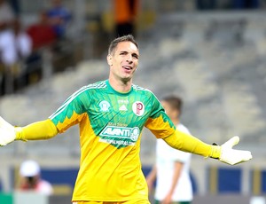 Paulistão: Prass critica suspeitas contra arbitragem após polêmica de patrocinador