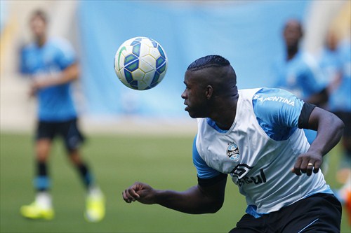 Grêmio treina para enfrentar o Campinense