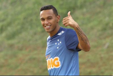 América-MG vê Ponte em vantagem na briga por lateral Gilson, do Cruzeiro 2 0002050072591 img