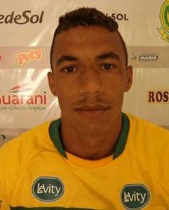 Criciúma negocia chegada de lateral Arnaldo, do Penapolense