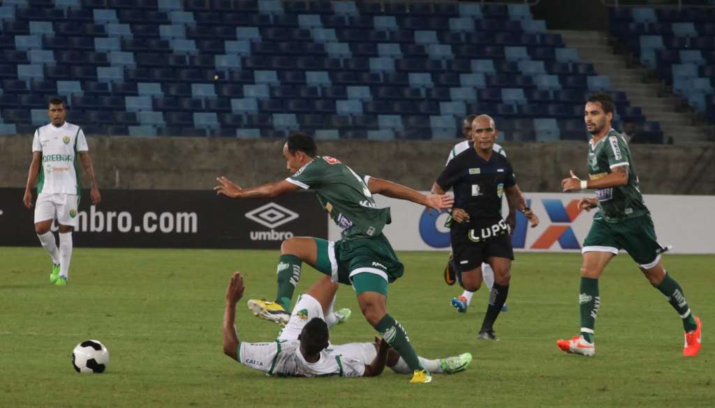 Cuiabá segura o Luverdense e carimba a classificação