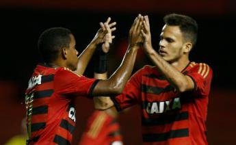 Rithely comemora o primeiro gol do Sport no começo do primeiro tempo.