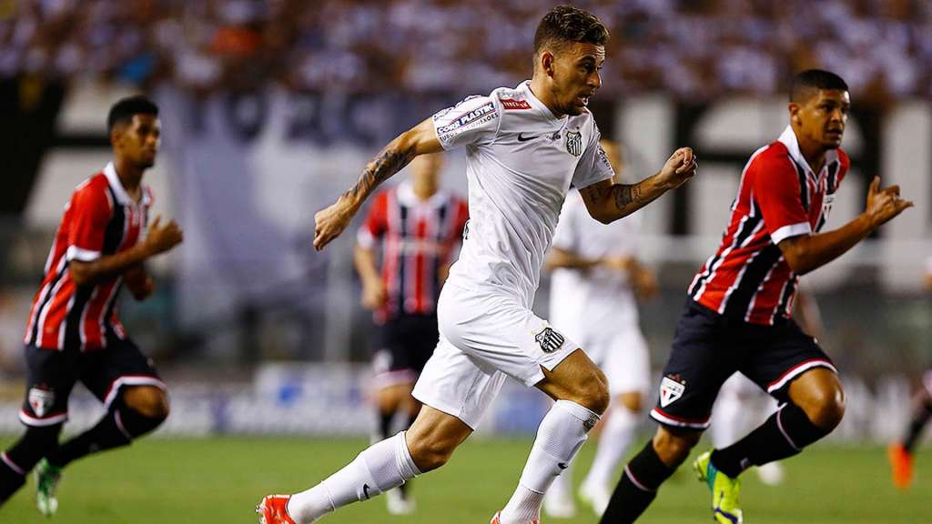 Lucas Lima é o destaque do Santos no Paulistão