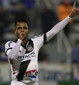 Fernando Bob: multa rescisória de R$ 3 milhões