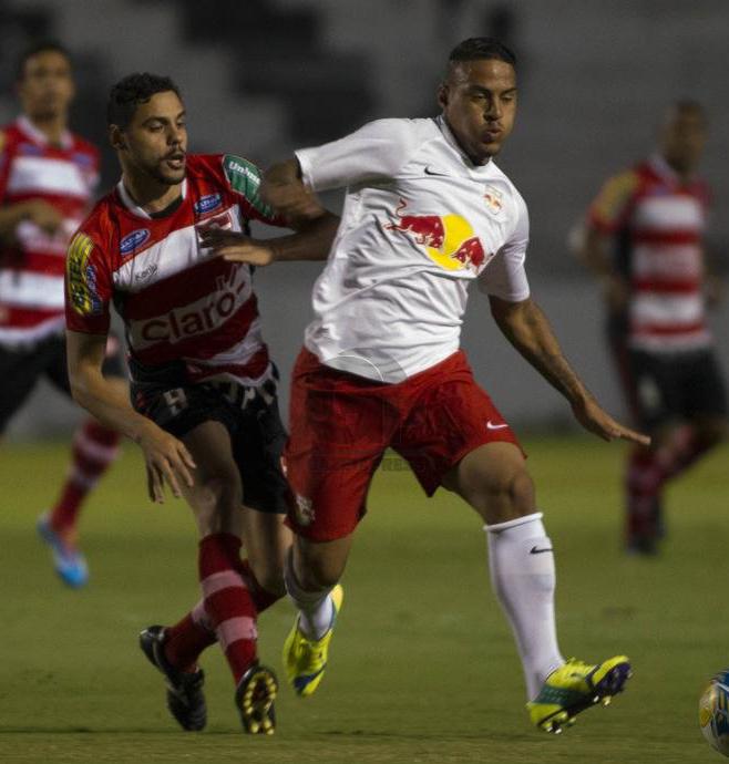 Diego Oliveira defendeu o Linense no Paulistão